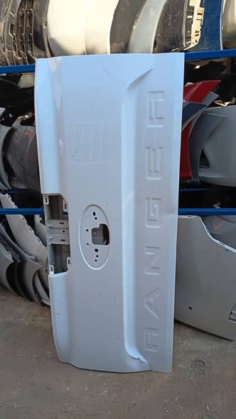2022-2026 FORD RANGER T9 TAILGATE photo 1