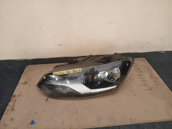 2016-2020 VW POLO VIVO LEFT SIDE HEADLIGHT photo 2