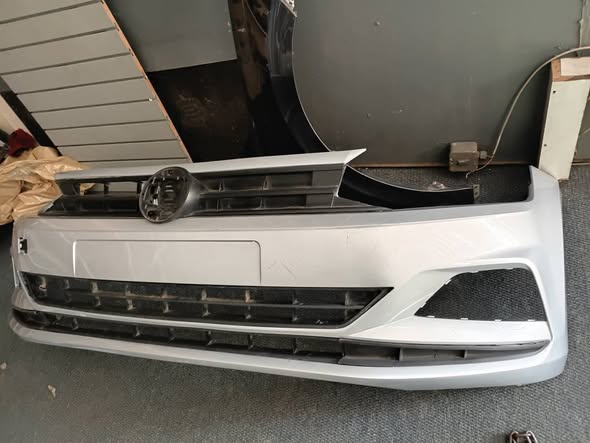 2018-2022 VW POLO 8 TSI FRONT BUMPER photo 3