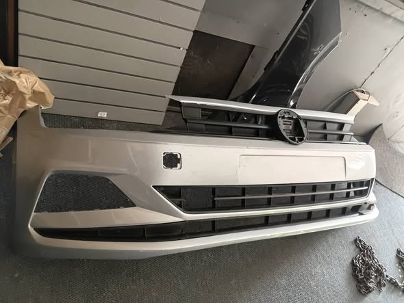 2018-2022 VW POLO 8 TSI FRONT BUMPER photo 2