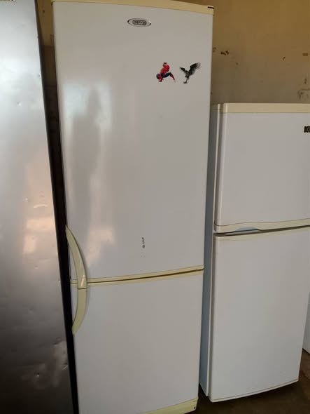 Defy fridge photo 1