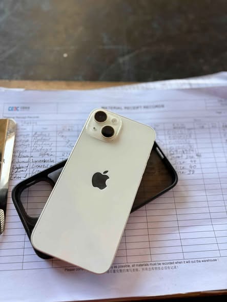 Iphone 14 photo 1
