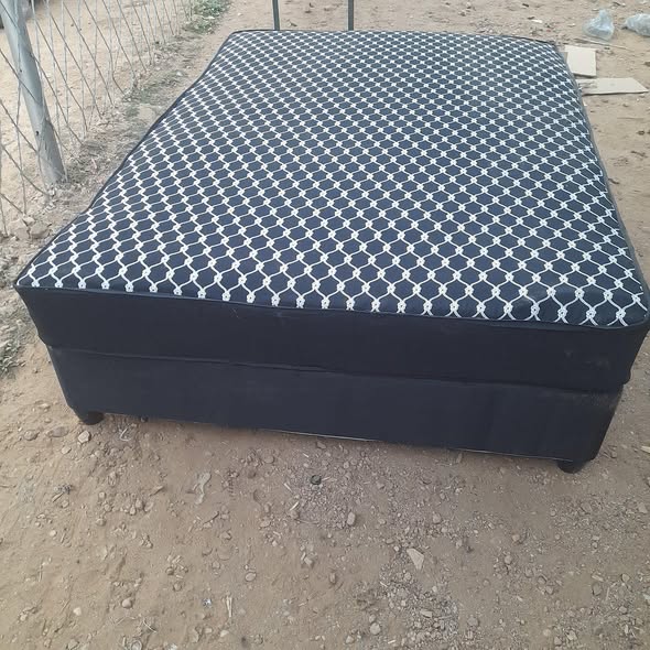 Beds single, double and queen size photo 5