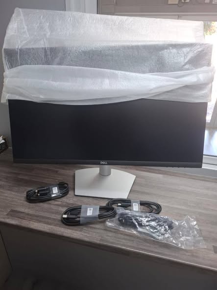 Dell 27inch monitor photo 2