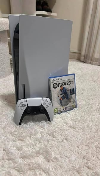 Ps5 with one controller games fifa 23 photo 1
