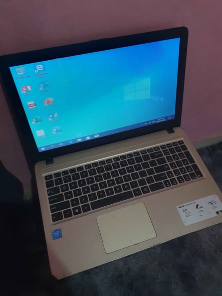Asus laptop photo 5