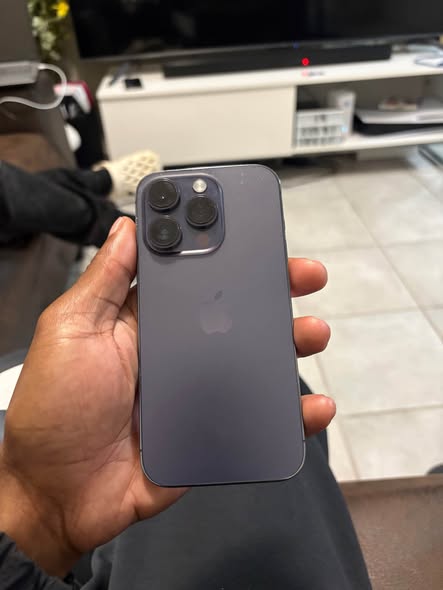 iPhone 14pro photo 2