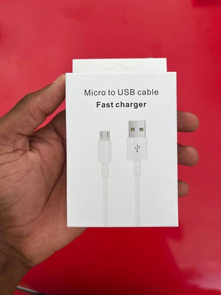 FAST CHARGING CHARGERS photo 4