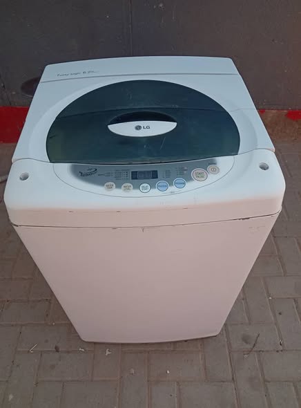 10kg LG top loader automatic washing machine photo 1