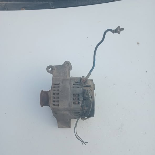 Parts photo 3