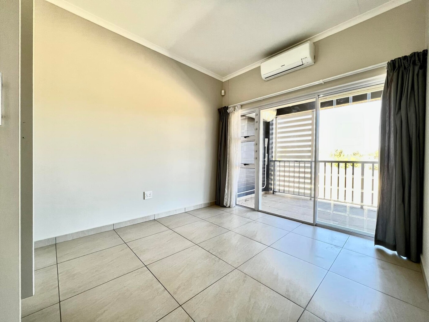 Val D’Rhyn Complex, PIONIERSPARK EXT 1 for sale in Windhoek Houses