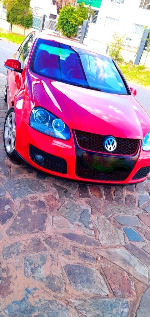 Vw GOLF 5 GTI photo 7