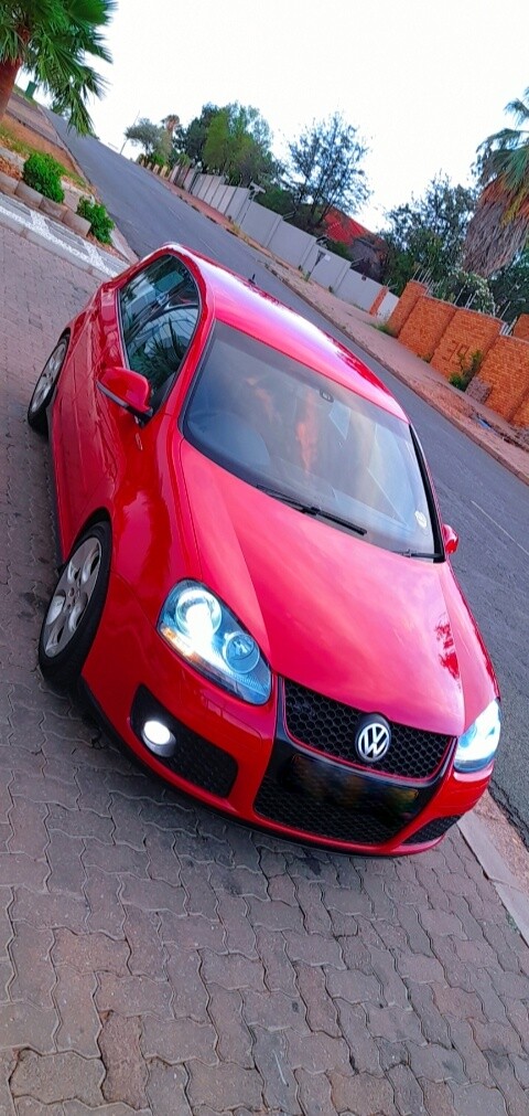 Vw GOLF 5 GTI photo 9