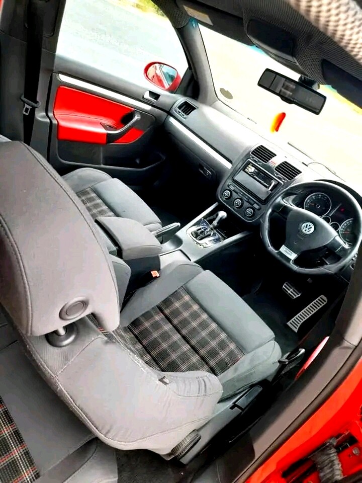Vw GOLF 5 GTI photo 3