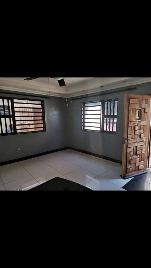 Bachelor flat for rent in Windhoek Flats for rent Kalahari Deals