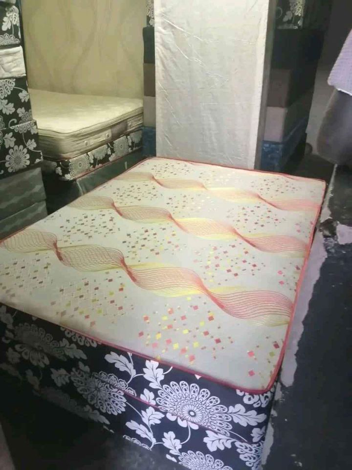 Double beds and single beds for sale in Windhoek Beds Kalahari