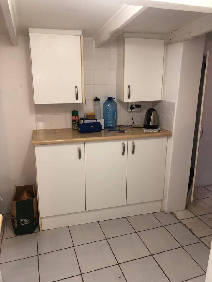 Flat for rent near Maruea mall in Windhoek Flats for rent Kalahari