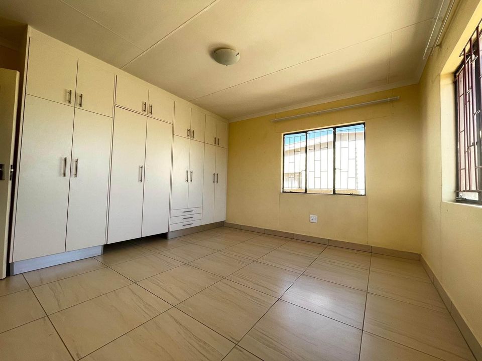 House FOR SALE Okahandja for sale in Windhoek Houses for sale
