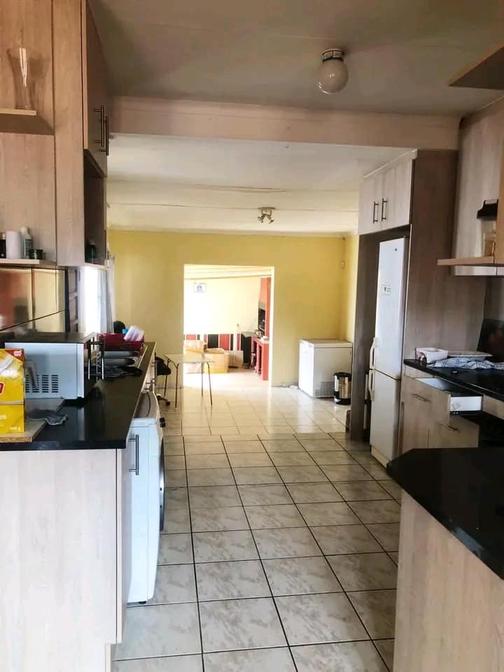 HOUSE FOR RENT IN CIMBEBACIA. in Windhoek Houses for rent Kalahari