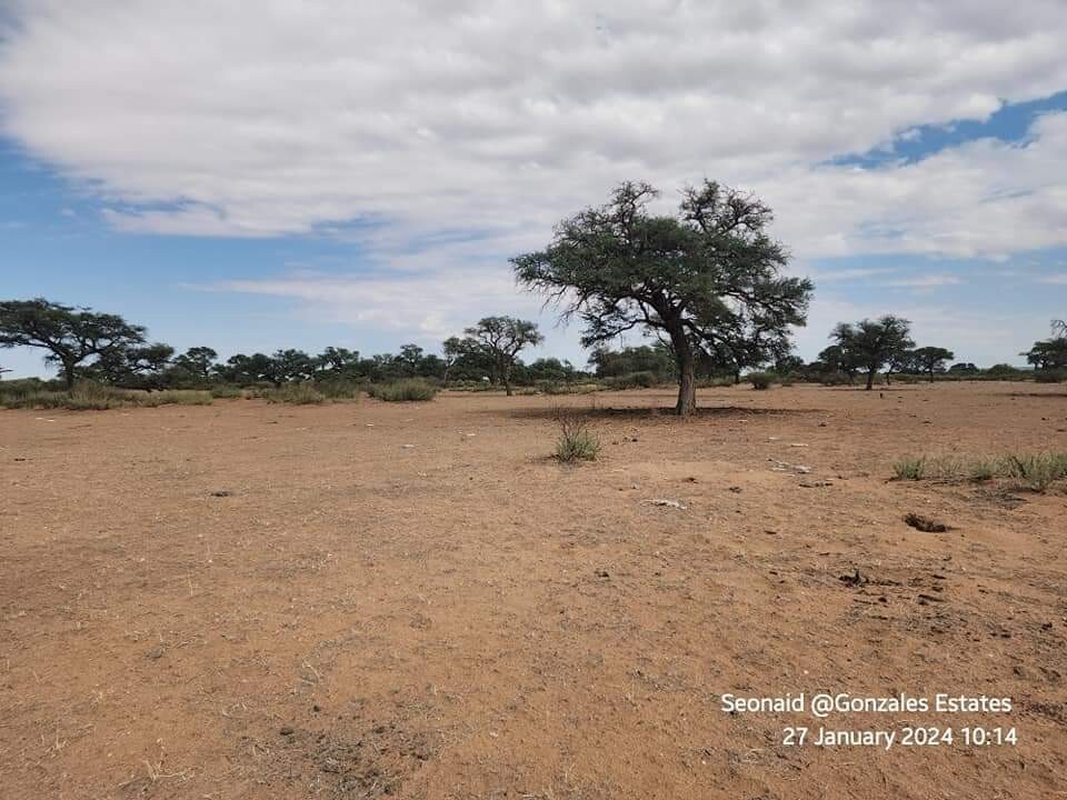 27 Hectares Plots For Sale for sale in Rehoboth Land Kalahari Deals