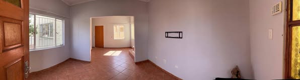 Freestanding House for Sale photo 2