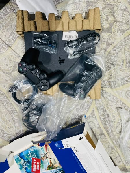 Console playstation 4 photo 1