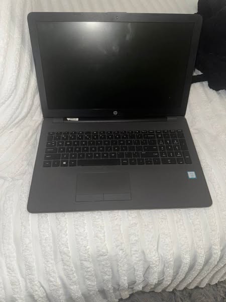 HP Laptop photo 1