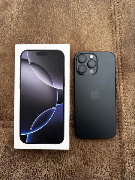 iPhone 16 Pro max photo 2