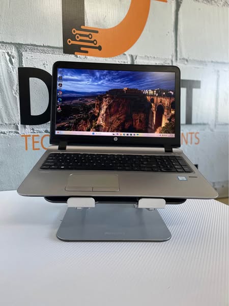 HP ProBook i7 photo 2