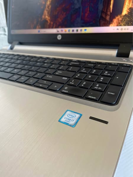 HP ProBook i7 photo 3