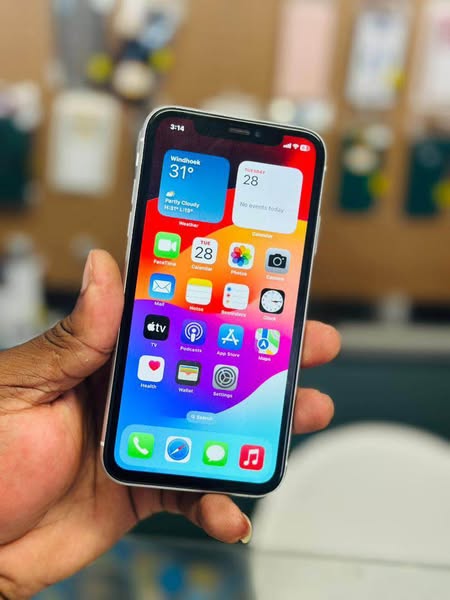 IPhone XR 128 gb photo 1