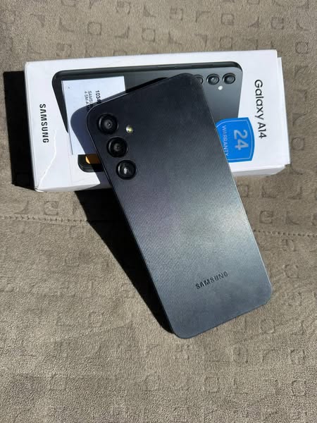 Samsung A14 photo 1