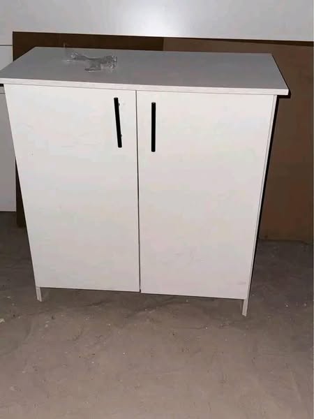 Kitchen Cupboards photo 1