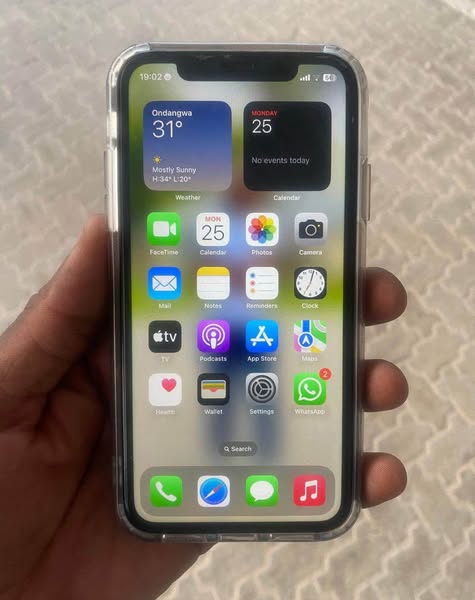 iPhone 11 photo 1