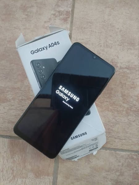 Samsung galaxy A04S photo 3