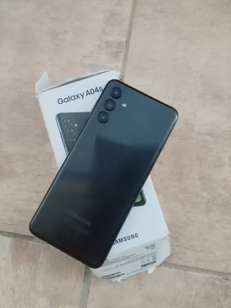 Samsung galaxy A04S photo 4
