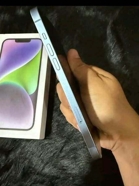 iPhone 14 plus photo 2