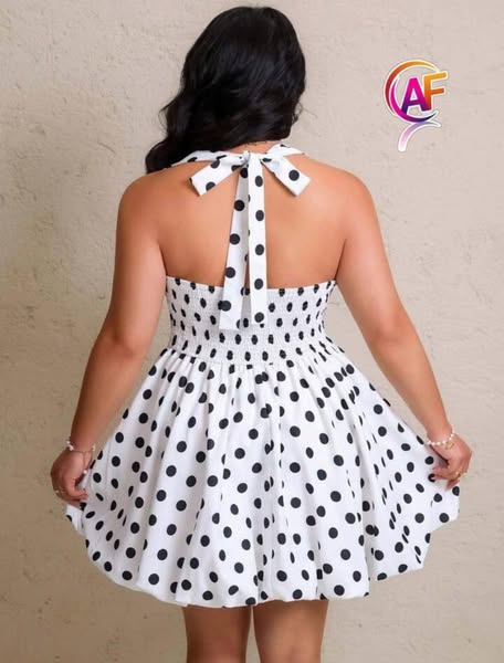 Dress photo 3