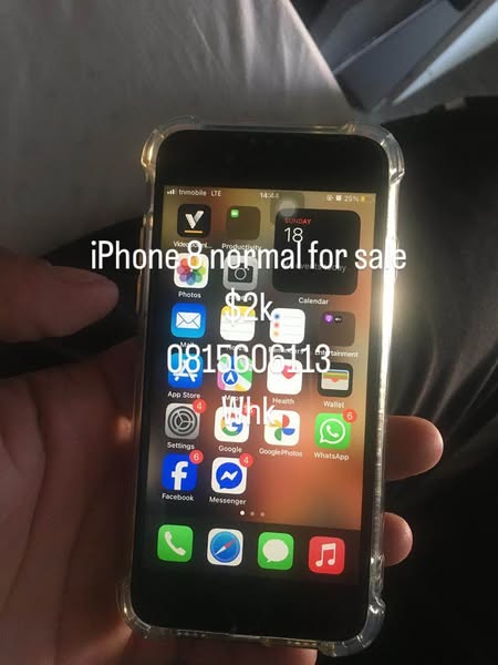 iPhone 8 photo 1