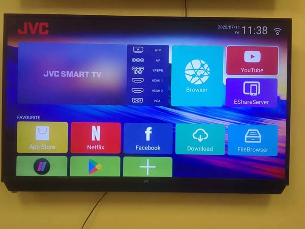 55 inches JVC smart TV photo 1