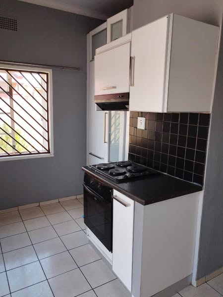HOUSE FOR SALE: WINDHOEK NORTH photo 1