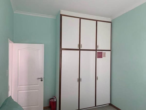 Townhouse for sale photo 3
