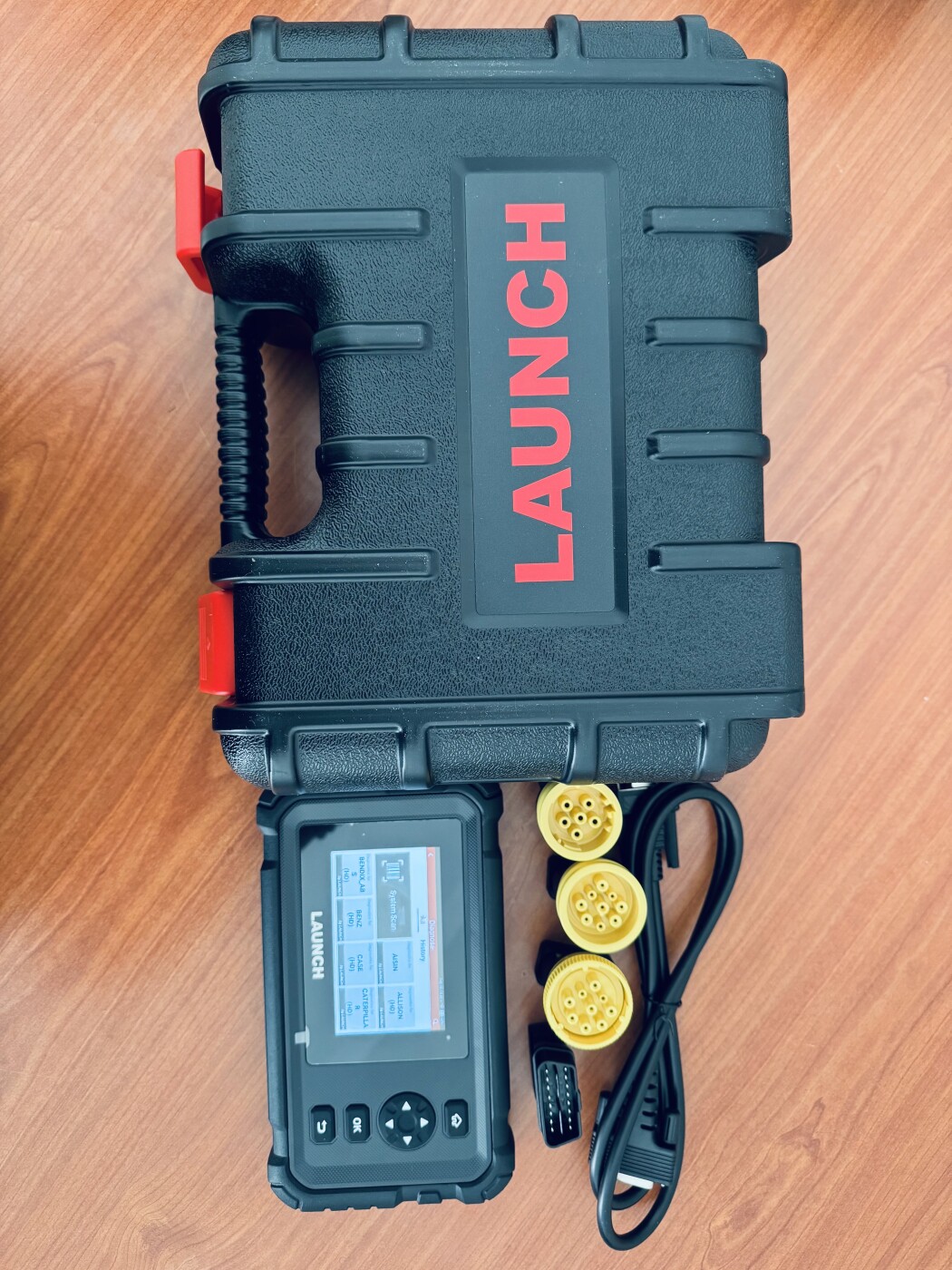 Launch CRP 129 24V Heavy Duty Diagnostic Scanner photo 2