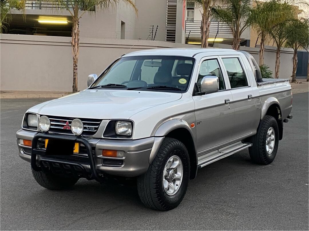 Mitsubishi L200 Double Cab 4x4 .. V6 for sale in Windhoek - Used Cars ...